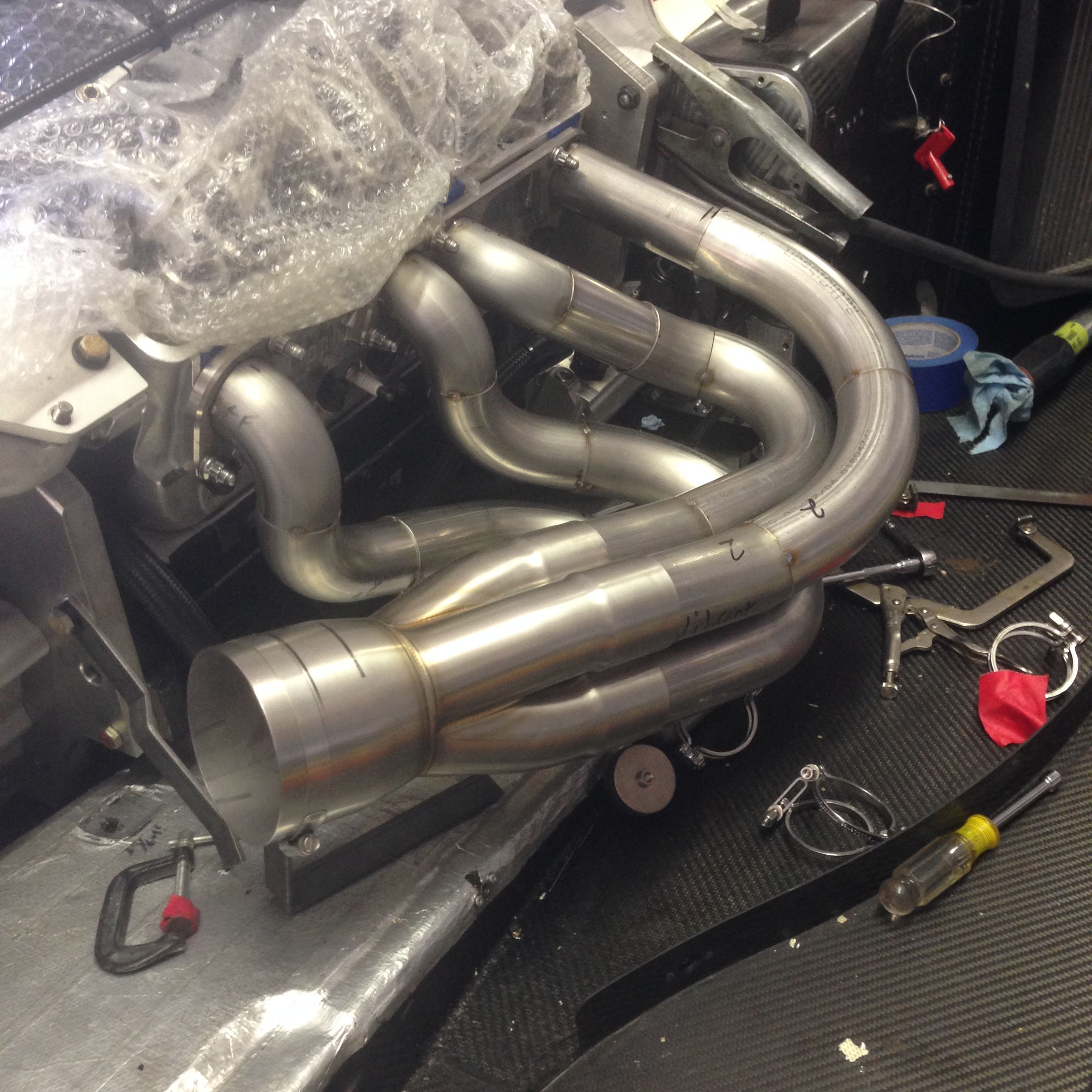 Indy car custom headers fit test